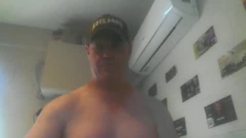kiwiguy19773 online show from 1, 4, 2026