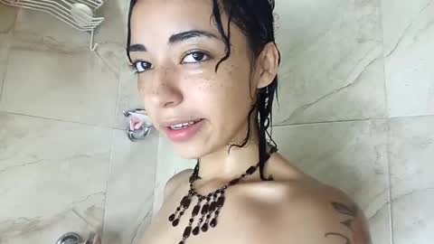Snapshot of kiyusweetcrazy chatting on 2, 12, 2024 kiyu online show from 2, 12, 2024