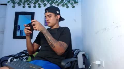 kizame___ online show from 9, 3, 2026