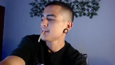 kizame___ online show from 22, 3, 2026