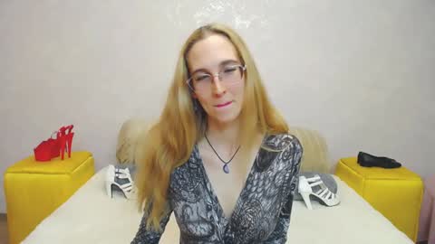 Snapshot of klaryevans chatting on 7, 12, 2024 Klary online show from 7, 12, 2024