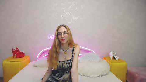 Snapshot of klaryevans chatting on 26, 1, 2025 Klary online show from 26, 1, 2025
