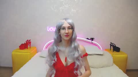 Snapshot of klaryevans chatting on 1, 3, 2025 Klary online show from 1, 3, 2025