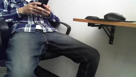 Snapshot of klein_jeremy chatting on 6, 12, 2024 Jeremyz online show from 6, 12, 2024