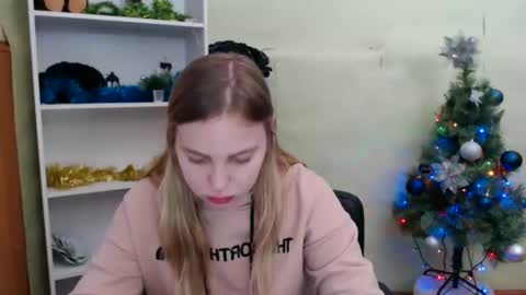 klerkarina online show from 7, 12, 2024