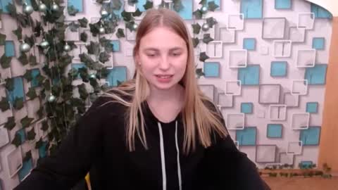 klerkarina online show from 8, 12, 2024