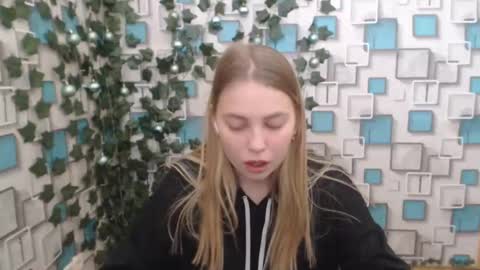 klerkarina online show from 6, 1, 2025