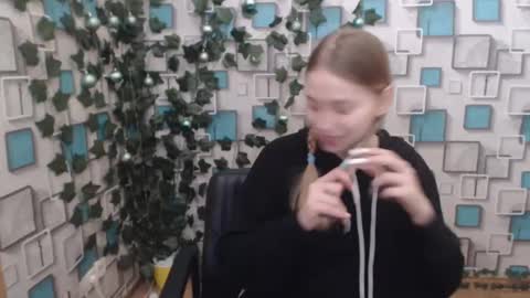 klerkarina online show from 25, 1, 2025