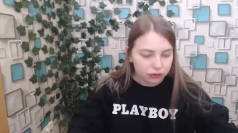 klerkarina online show from 21, 2, 2025