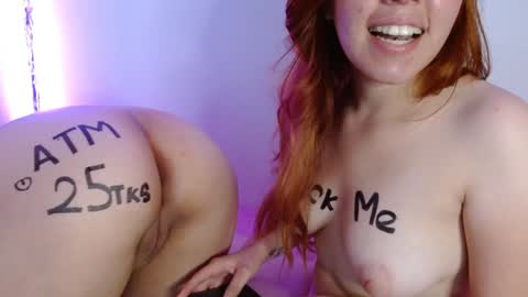 Snapshot of klohe_and_samantha chatting on 11, 12, 2024 klohe and samantha online show from 11, 12, 2024