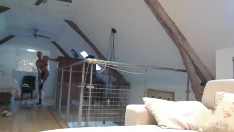 kloves2cum online show from 8, 4, 2026