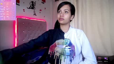 Snapshot of kloy_sech chatting on 18, 2, 2025 Valen online show from 18, 2, 2025
