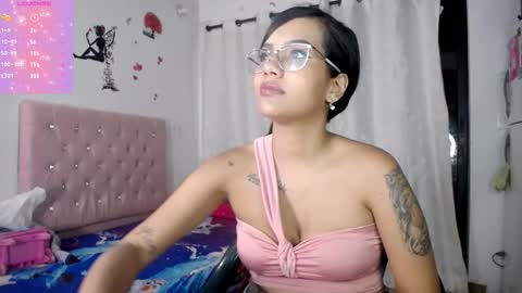 Snapshot of kloy_sech chatting on 1, 3, 2025 Valen online show from 1, 3, 2025