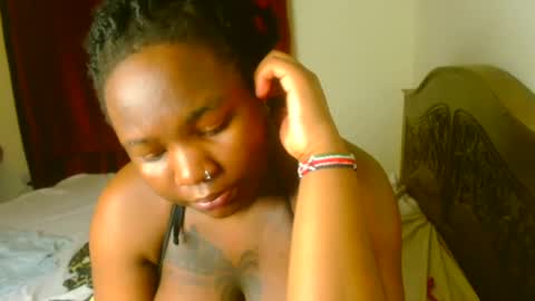 Snapshot of knight_nurse69 chatting on 1, 2, 2025 knight_nurse69 online show from 1, 2, 2025