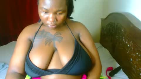 Snapshot of knight_nurse69 chatting on 1, 2, 2025 knight_nurse69 online show from 1, 2, 2025