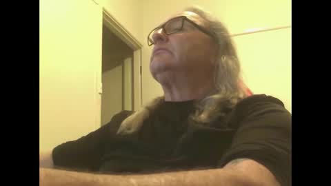 knobout online show from 21, 10, 2025