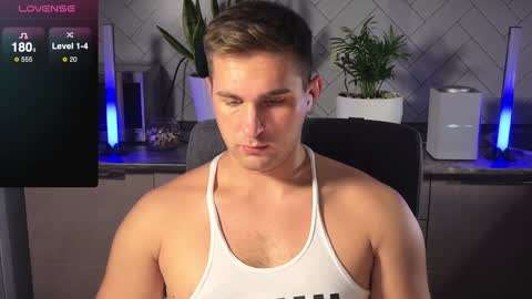 Sweet boy online show from 16, 12, 2024