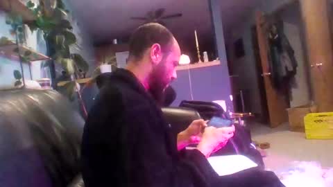 A Dick Ting online show from 17, 12, 2024