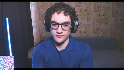 Snapshot of kolyakayne chatting on 22, 4, 2026 Kolya Kayne online show from 22, 4, 2026