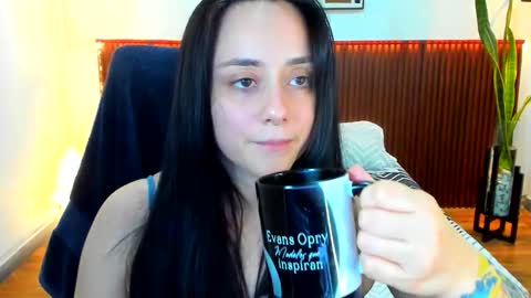 Snapshot of kora_shadow chatting on 1, 12, 2025 Kora Shadow online show from 1, 12, 2025