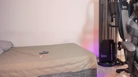 Snapshot of koramoon chatting on 15, 10, 2025 Sara Altgirl online show from 15, 10, 2025