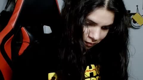 Karoll online show from 3, 12, 2024