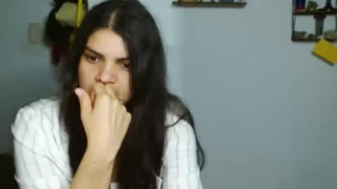 Karoll online show from 4, 2, 2025