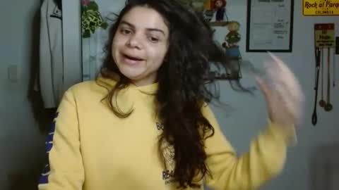 Karoll online show from 12, 9, 2025