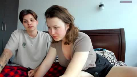 Snapshot of kortney_williams chatting on 16, 2, 2025 Twiix online show from 16, 2, 2025