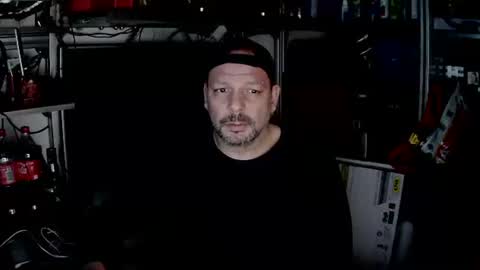 Snapshot of kostasgreek42 chatting on 25, 12, 2024 Kosta online show from 25, 12, 2024
