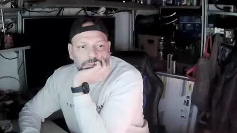 Snapshot of kostasgreek42 chatting on 13, 1, 2025 Kosta online show from 13, 1, 2025