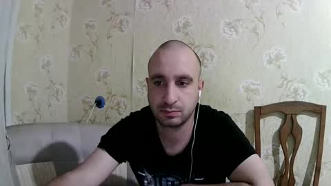 Snapshot of kostua31 chatting on 27, 10, 2025 kvg-1994 online show from 27, 10, 2025