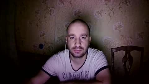 Snapshot of kostua31 chatting on 1, 11, 2025 kvg-1994 online show from 1, 11, 2025