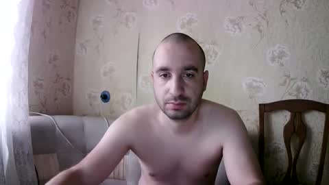 Snapshot of kostua31 chatting on 21, 11, 2025 kvg-1994 online show from 21, 11, 2025