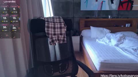Snapshot of kotkasarvoo chatting on 13, 10, 2025 Danny online show from 13, 10, 2025