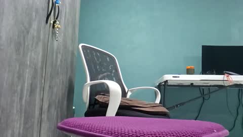 Koto Bombon online show from 28, 2, 2026