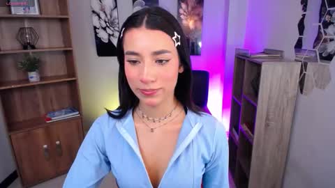 Elizabeth online show from 2, 10, 2025