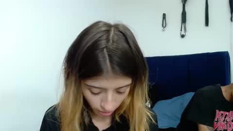 Snapshot of kratos_and_afrodita chatting on 4, 2, 2026 kratos_and_afrodita online show from 4, 2, 2026