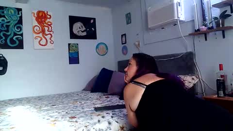 kreamyk420 online show from 20, 4, 2026