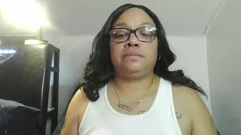 Kremekatie online show from 13, 11, 2025