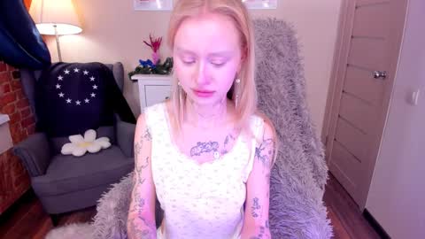 kris_grant online show from 15, 1, 2025