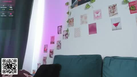Snapshot of krisi_myrr chatting on 13, 5, 2026 Kristina3 online show from 13, 5, 2026