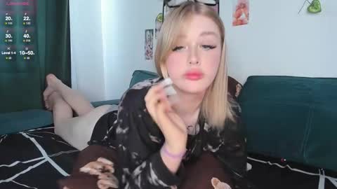 Snapshot of krisi_myrr chatting on 4, 6, 2026 Kristina3 online show from 4, 6, 2026