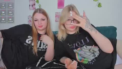 Snapshot of krisi_myrr chatting on 13, 6, 2026 Kristina3 online show from 13, 6, 2026