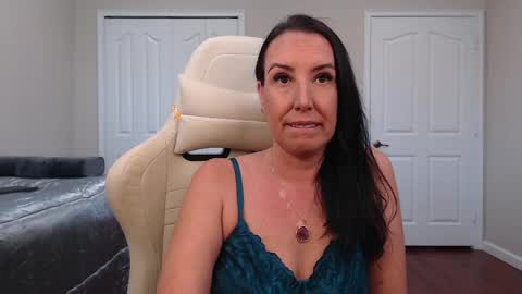 Snapshot of krissy2024 chatting on 2, 2, 2025 Krissy online show from 2, 2, 2025