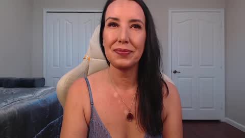 Snapshot of krissy2024 chatting on 6, 2, 2025 Krissy online show from 6, 2, 2025