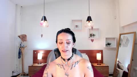 Sophia online show from 16, 2, 2025