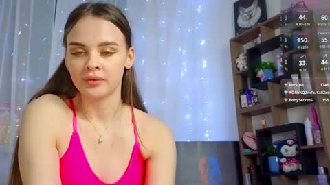Snapshot of kristen_sayles chatting on 28, 1, 2025 Kris online show from 28, 1, 2025