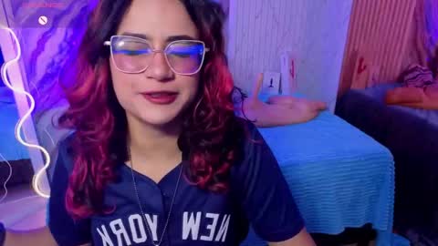 kristen_tay online show from 14, 5, 2026