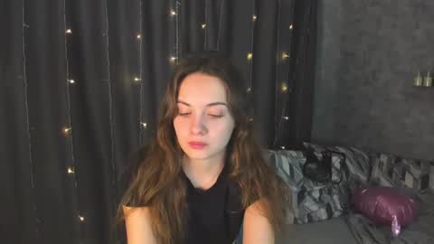 Snapshot of kristinalevis chatting on 20, 2, 2025 Kristina online show from 20, 2, 2025